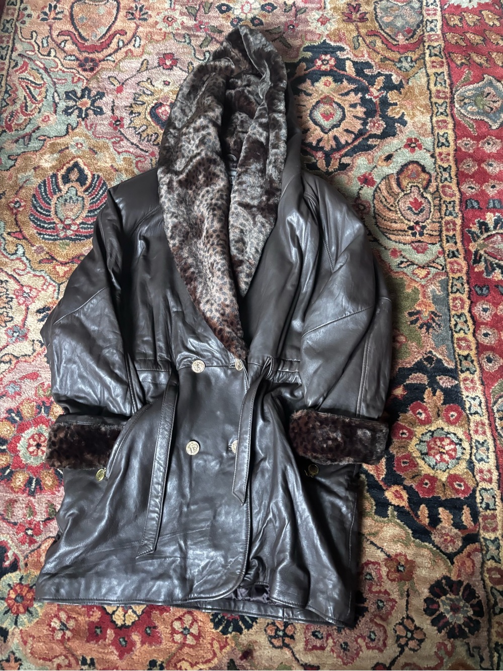 Vintage Cheetah Fur Lined Genuine Leather Womens Coat- 90s Mob Wife Aesthetic- M